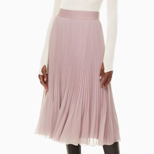 Aritzia Twirl Skirt size M